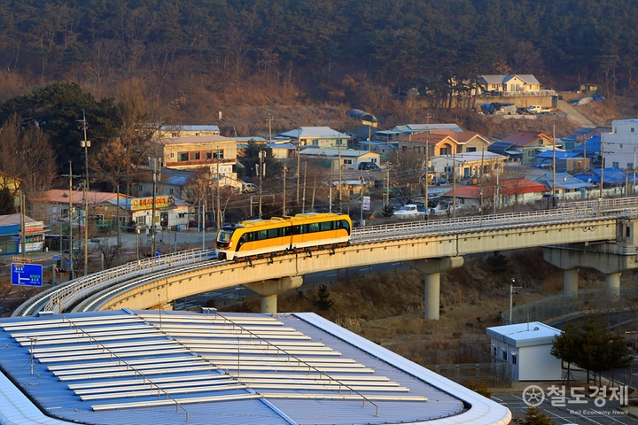 인천공항 자기부상열차, 17일 운행 재개... 중단 3년 만